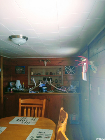 665 E Main St, Wellington, UT 84542 — photo 6