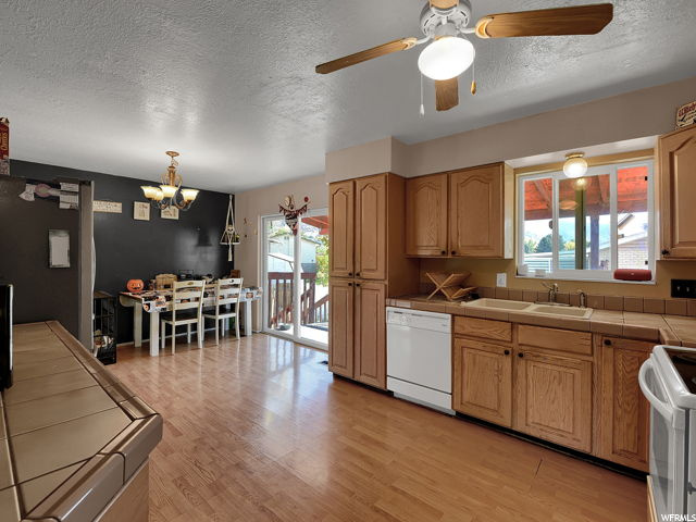 585 E 1800 N, North Ogden, UT 84414 — photo 5