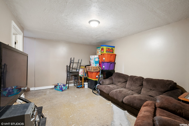 3876 S 1950 W, Roy, UT 84067 — photo 9