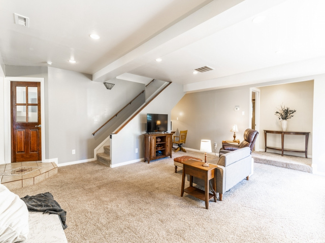 1081 E Mecham Ln, Midvale, UT 84047 — photo 10