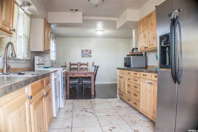 689 N 200 E, Tremonton, UT 84337 — photo 6