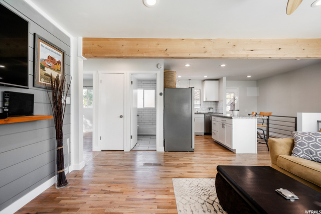 377 E 6360 S, Murray, UT 84107 — photo 12