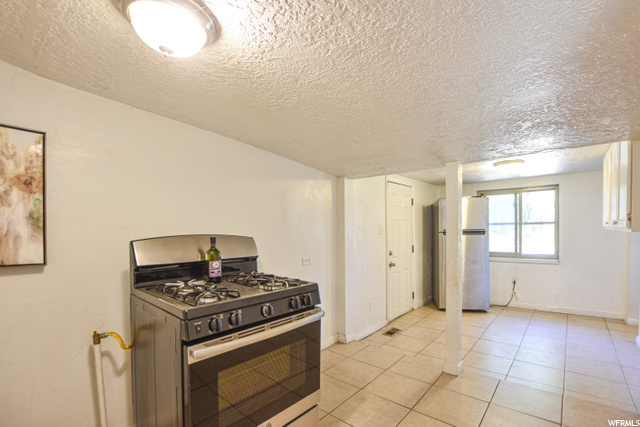 260 7th St, Ogden, UT 84404 — photo 9