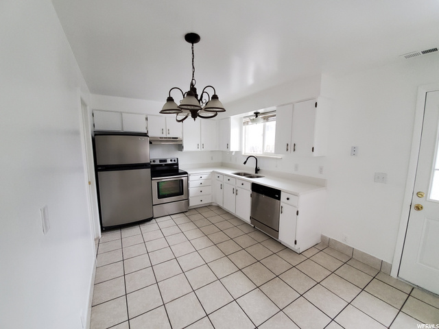 242 E 8375 S, Sandy, UT 84070 — photo 8