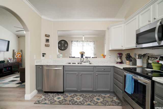 5268 S 4000 W, Roy, UT 84067 — photo 10