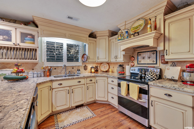 1277 N 2550 E, Layton, UT 84040 — photo 12