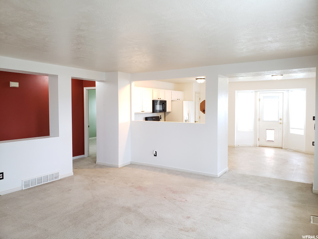 2163 N 2225 W, Clinton, UT 84015 — photo 4