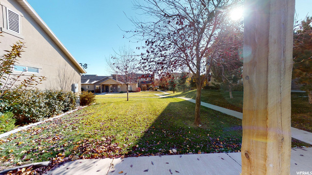 422 E 500 S #D, Vernal, UT 84078 — photo 2