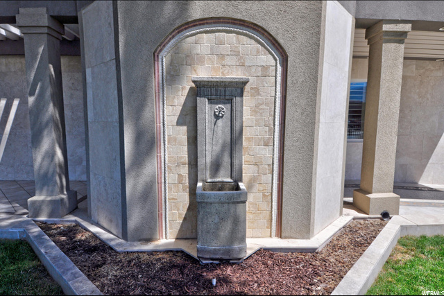 1195 E Vine St S, Murray, UT 84121 — photo 9