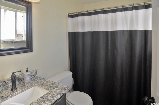 5941 S 2775 W, Roy, UT 84067 — photo 10