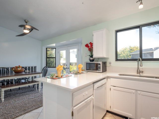 4406 S 2900 W, Roy, UT 84067 — photo 9