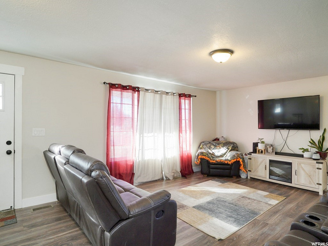 2936 W 1800 N, Clinton, UT 84015 — photo 3