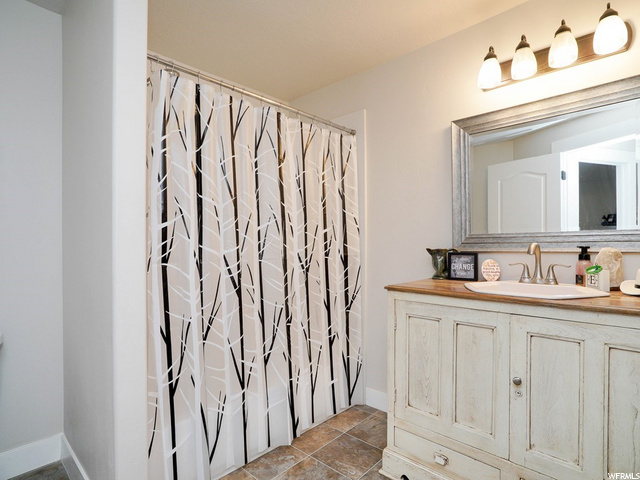 2936 W 1800 N, Clinton, UT 84015 — photo 12
