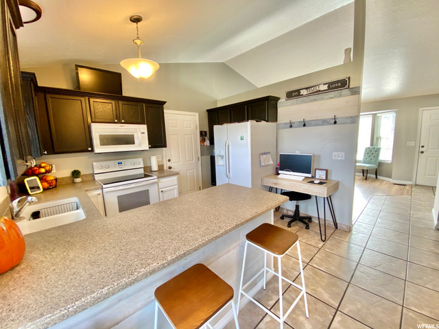 4183 S 2800 W, Roy, UT 84067 — photo 6
