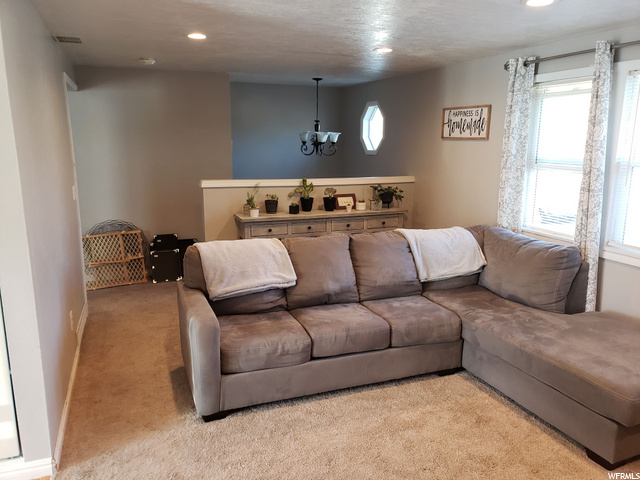 1679 N 2850 W, Clinton, UT 84015 — photo 3