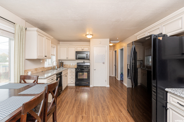 282 E 4350 S, Washington Terrace, UT 84405 — photo 11