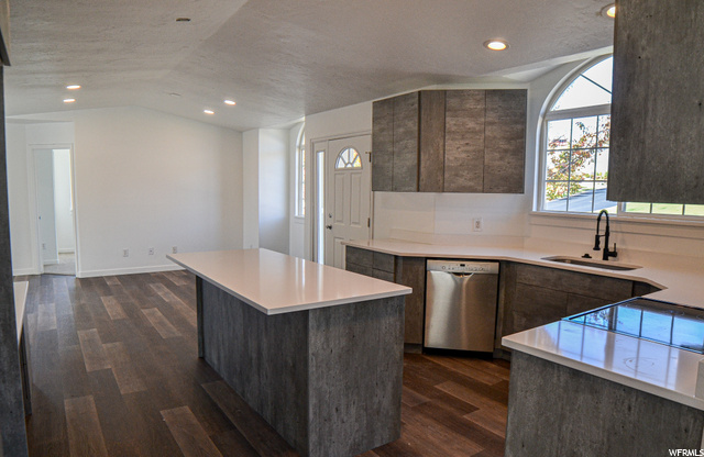 1058 E 3250 N, Layton, UT 84040 — photo 3