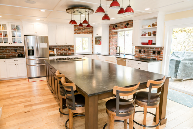 330 N 575 E, Hyde Park, UT 84318 — photo 3