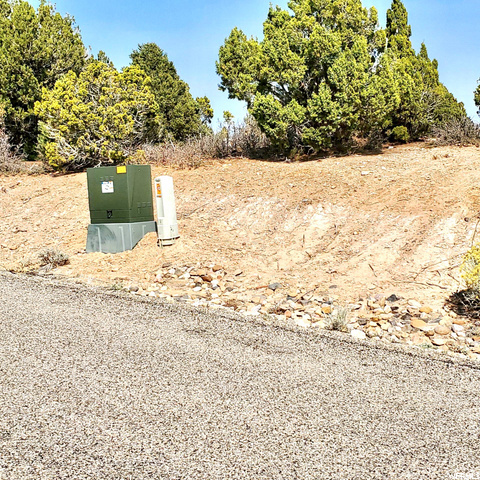 #40, Kanarraville, UT 84742 — photo 8