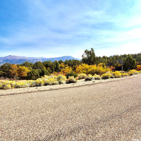 #40, Kanarraville, UT 84742 — photo 10