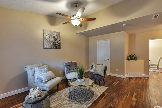 70 N River Pointe, Logan, UT 84321 — photo 4