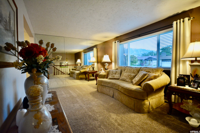 1123 E Saphire Dr, Sandy, UT 84094 — photo 7