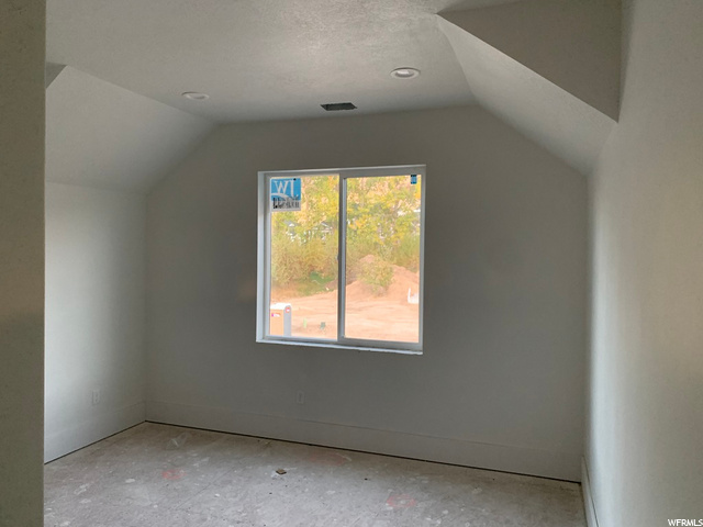 511 N 400 E, Providence, UT 84332 — photo 9