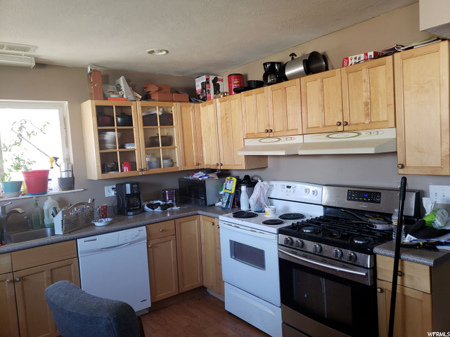 466 W 200 N, Bountiful, UT 84010 — photo 3
