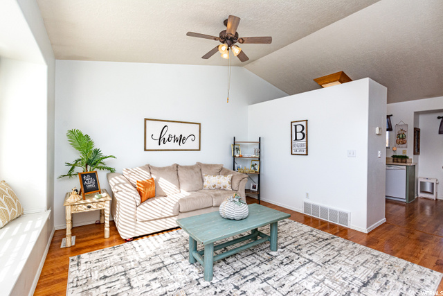 3852 W 4750 S, Roy, UT 84067 — photo 2