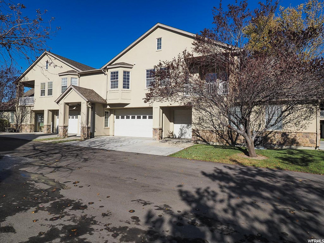 969 S Courtyard Ln E, Centerville, UT 84014 — photo 2