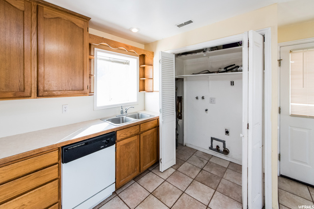 298 W Center St, Lewiston, UT 84320 — photo 7
