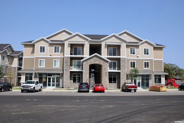 266 W 100 S, Santaquin, UT 84655 — photo 2