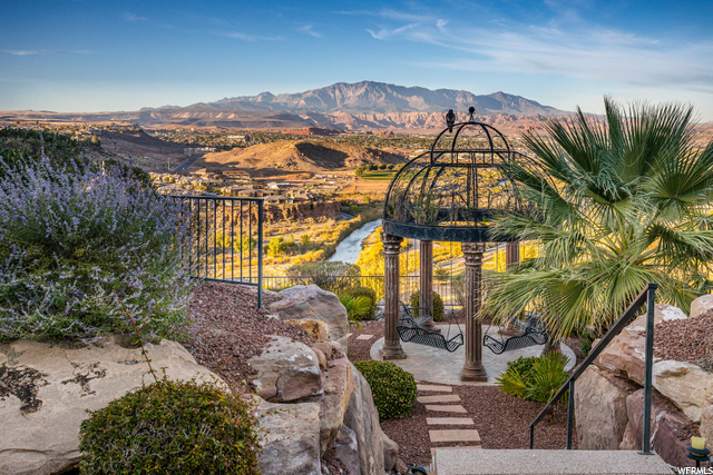 2097 E Cliff Point Dr, St. George, UT 84790 — photo 2
