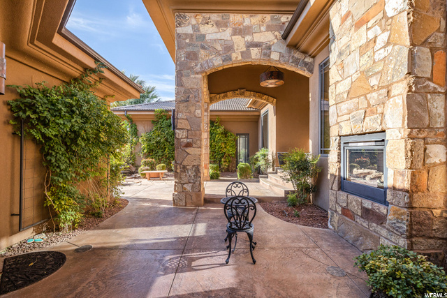 2097 E Cliff Point Dr, St. George, UT 84790 — photo 5