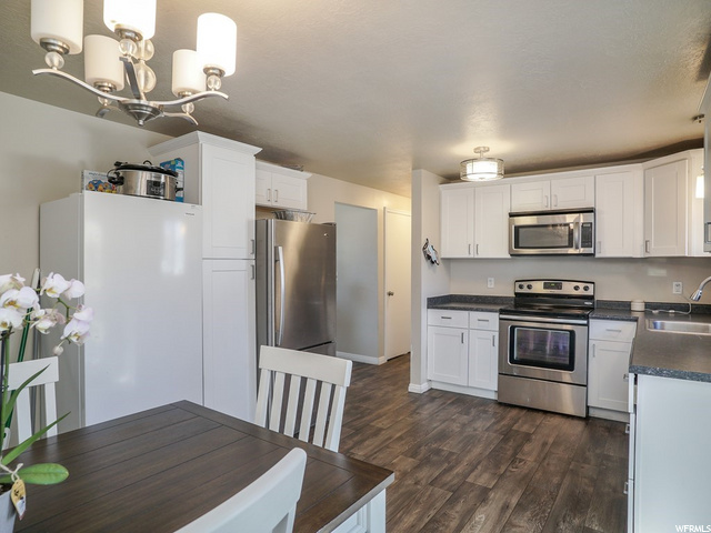2452 N 970 W, Clinton, UT 84015 — photo 8