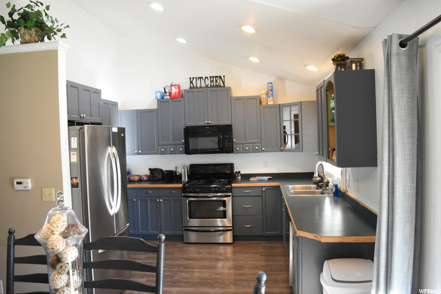 677 S 850 E, Orem, UT 84097 — photo 4