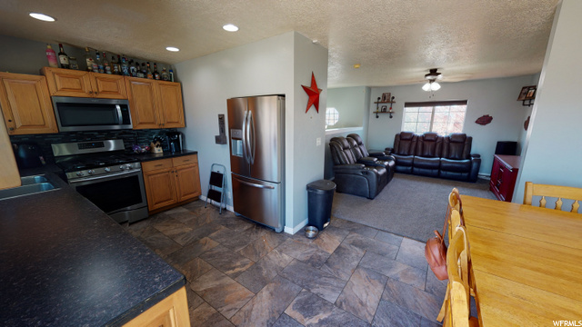 2014 N 2475 W, Clinton, UT 84015 — photo 7