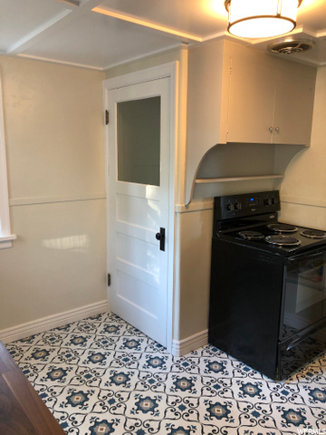621 N 600 E, Logan, UT 84321 — photo 8
