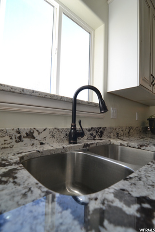 16 E 2000 S #18, Vernal, UT 84078 — photo 9