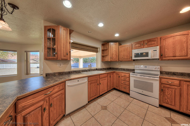 4191 S Beeman Rd, Moab, UT 84532 — photo 10