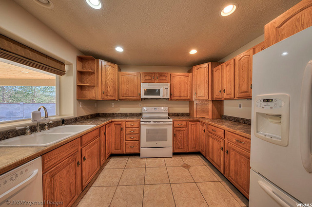 4191 S Beeman Rd, Moab, UT 84532 — photo 11