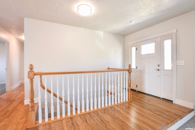 986 E Fair Oaks Dr, Bountiful, UT 84010 — photo 7