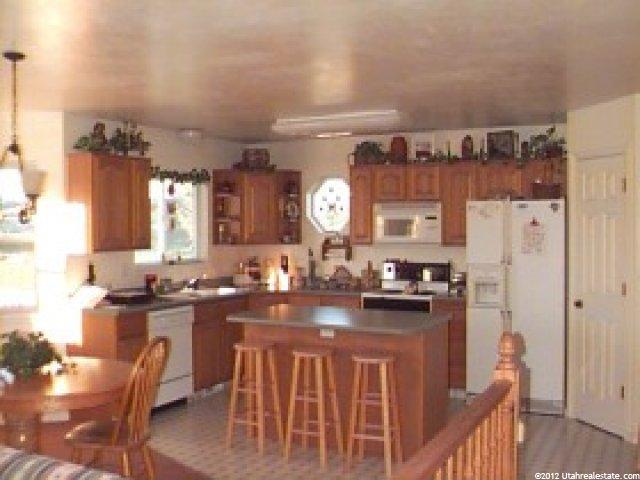 90 W 400 N, Wellsville, UT 84339 — photo 3