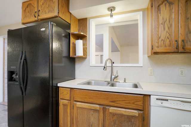 5758 S 3100 W, Roy, UT 84067 — photo 10