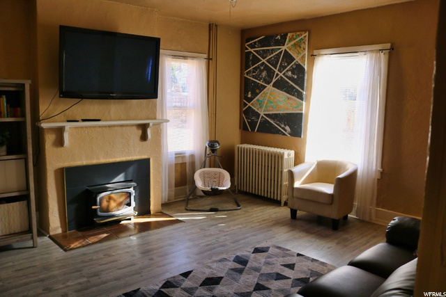 297 E 400 N, Logan, UT 84321 — photo 4