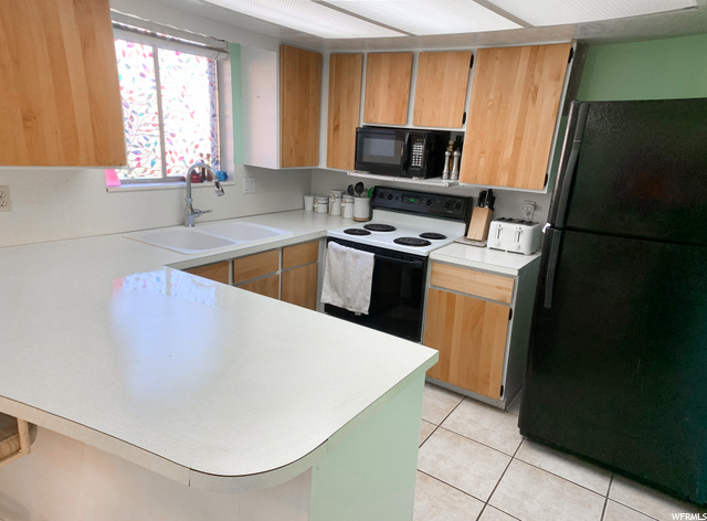 5122 S 2600 W, Roy, UT 84067 — photo 3