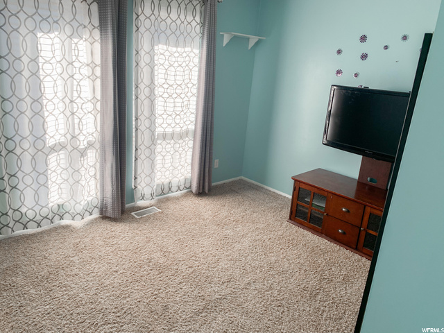 5122 S 2600 W, Roy, UT 84067 — photo 10