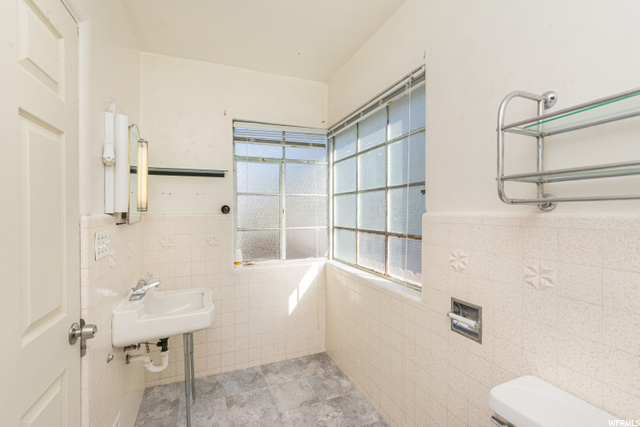 329 E 8th St, Ogden, UT 84404 — photo 10