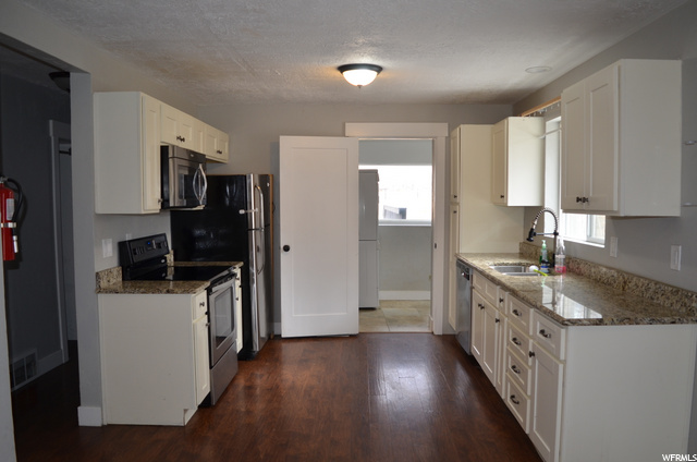 180 N 200 E, Mona, UT 84645 — photo 6