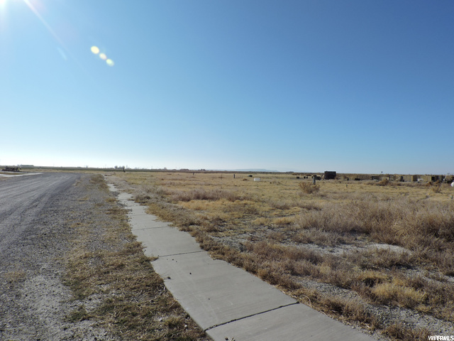 32 S 830 W, Hinckley, UT 84635 — photo 3
